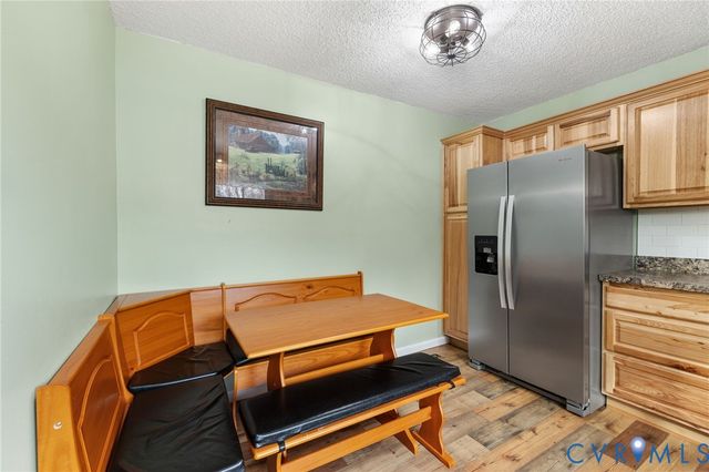 4028 Falconway Ln, North Chesterfield, VA 23237