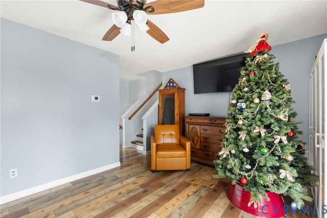 4028 Falconway Ln, North Chesterfield, VA 23237