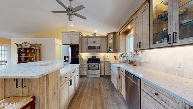 16 Paradise Drive, Lake Luzerne, NY 12846