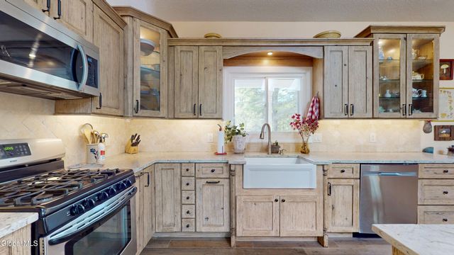 16 Paradise Drive, Lake Luzerne, NY 12846