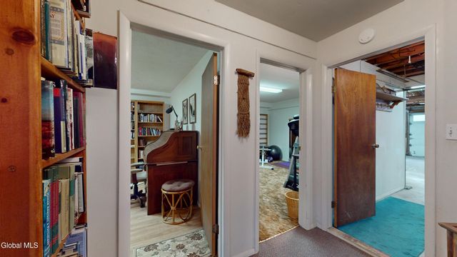 16 Paradise Drive, Lake Luzerne, NY 12846