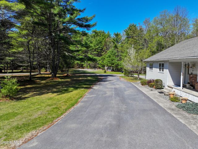 16 Paradise Drive, Lake Luzerne, NY 12846