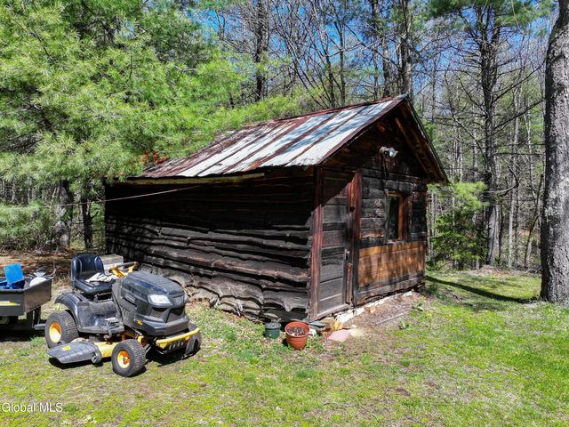 16 Paradise Drive, Lake Luzerne, NY 12846