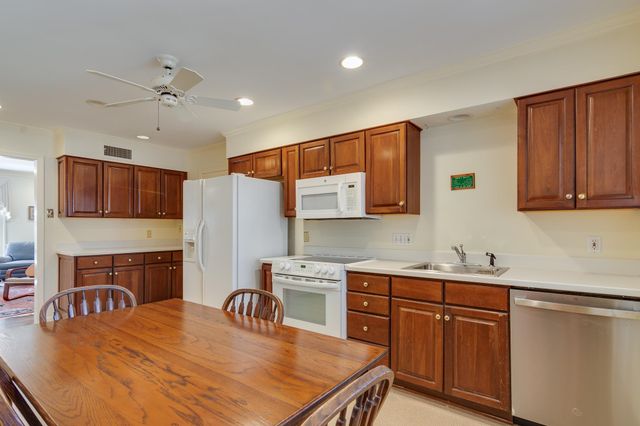 199 S GROVE PARK RD, Memphis, TN 38117