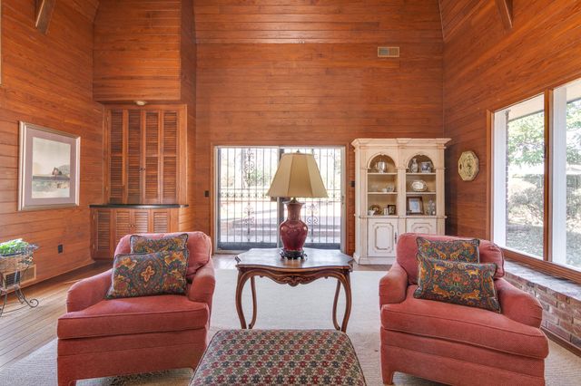 199 S GROVE PARK RD, Memphis, TN 38117