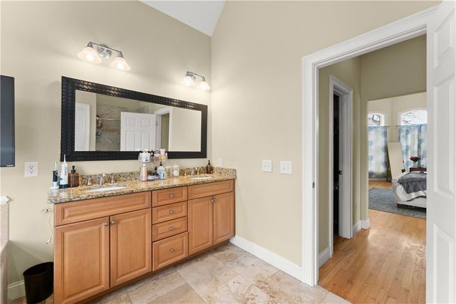 318 Waterford Circle, Cornelia, GA 30531