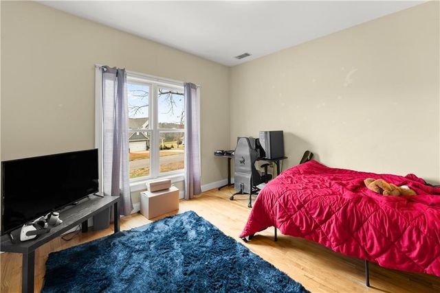 318 Waterford Circle, Cornelia, GA 30531