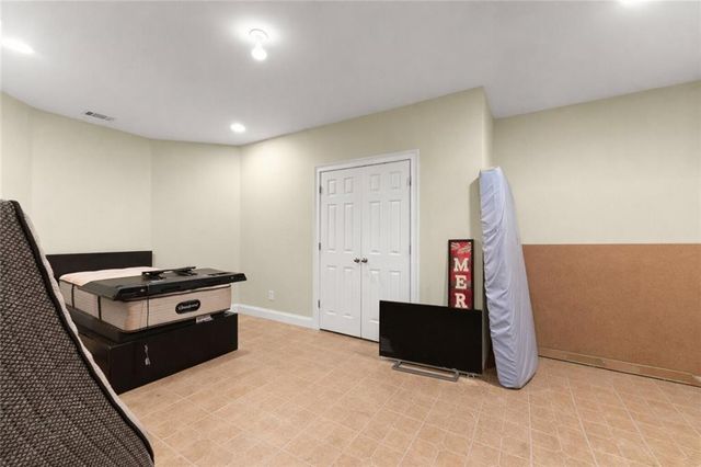 318 Waterford Circle, Cornelia, GA 30531