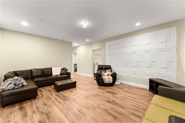 318 Waterford Circle, Cornelia, GA 30531