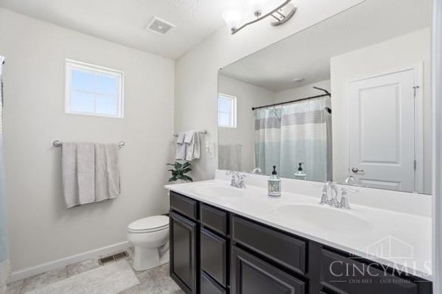 2727 Unbridled Way, Hamilton Twp, OH 45152