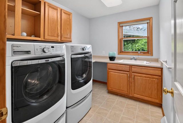 5502 Upland Trail, Middleton, WI 53562
