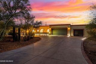 6829 N Broom Tail Drive, Tucson, AZ 85743
