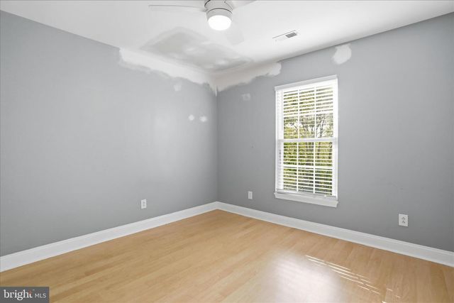 271 PAW PAW DR, Front Royal, VA 22630