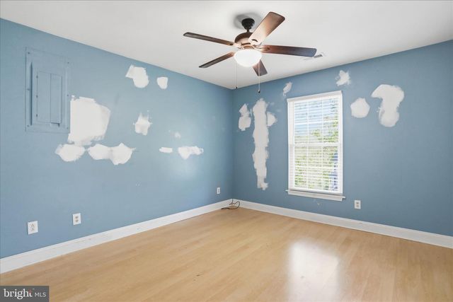 271 PAW PAW DR, Front Royal, VA 22630