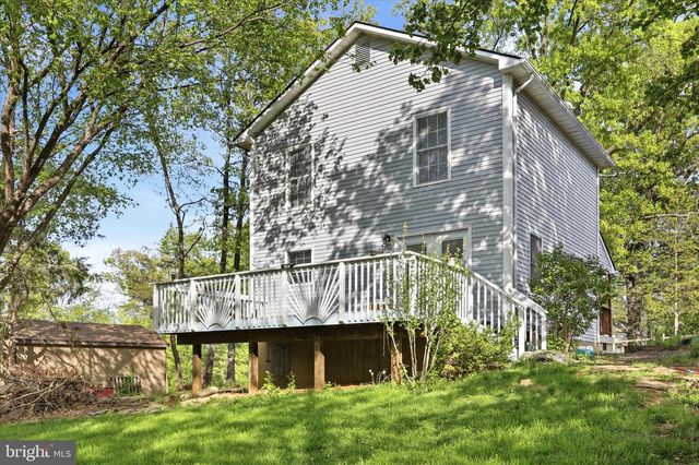 271 PAW PAW DR, Front Royal, VA 22630