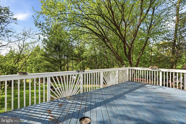 271 PAW PAW DR, Front Royal, VA 22630