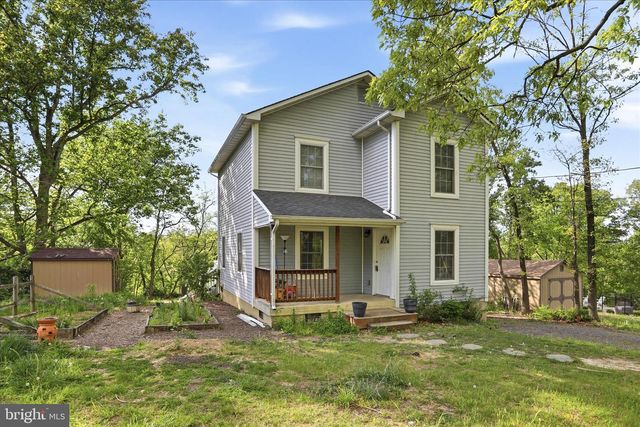271 PAW PAW DR, Front Royal, VA 22630