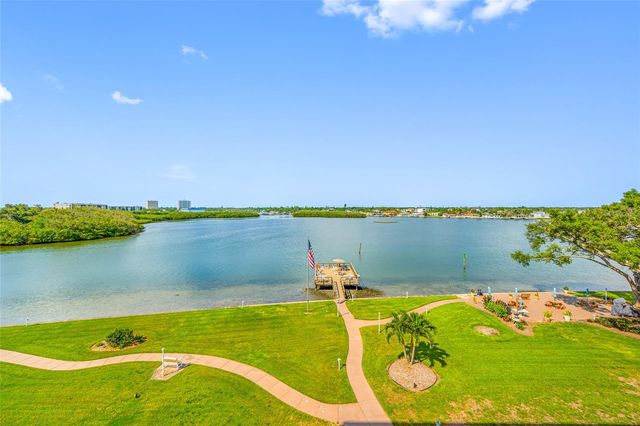 1847 SHORE DRIVE S 509, St Petersburg, FL 33707