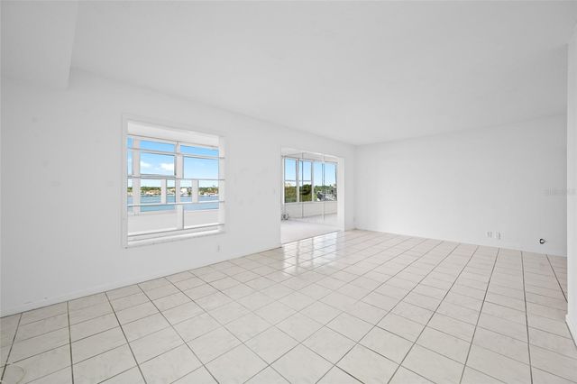 1847 SHORE DRIVE S 509, St Petersburg, FL 33707