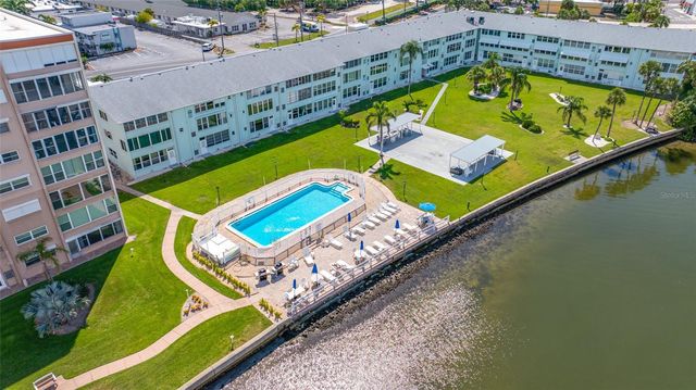 1847 SHORE DRIVE S 509, St Petersburg, FL 33707