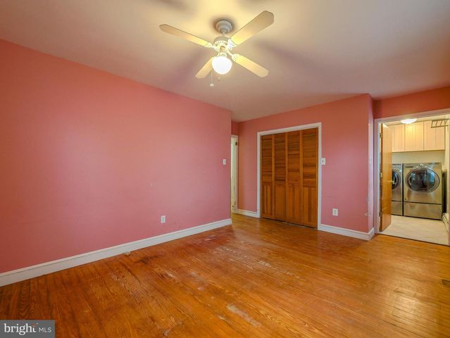 328 HILLSIDE AVE, Brookhaven, PA 19015