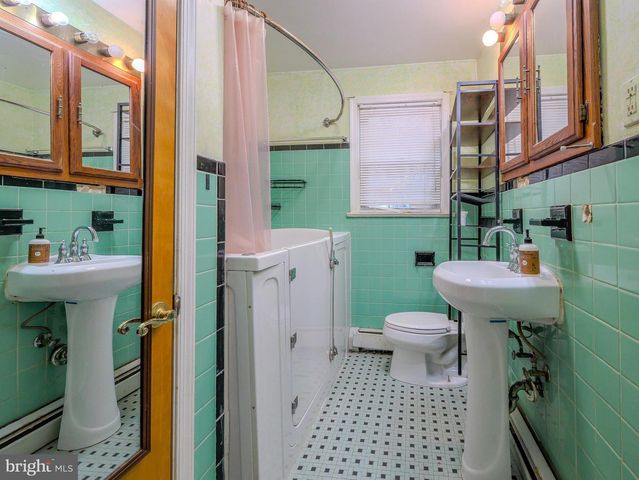 328 HILLSIDE AVE, Brookhaven, PA 19015