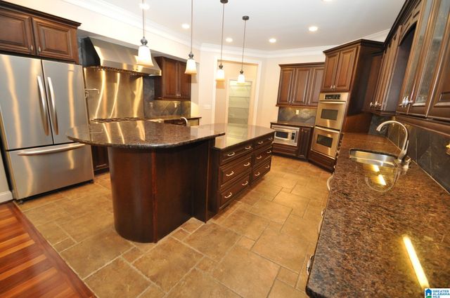 428 STERLING PARK CIRCLE, Alabaster, AL 35007