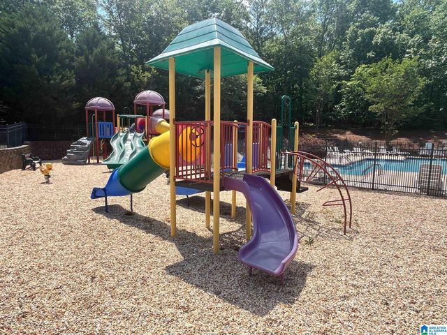 428 STERLING PARK CIRCLE, Alabaster, AL 35007