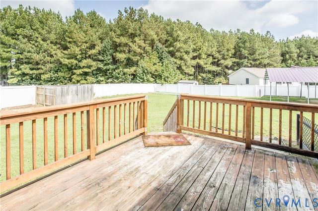 24605 Fern Ct, North Dinwiddie, VA 23803