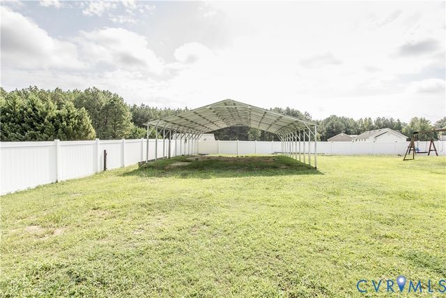 24605 Fern Ct, North Dinwiddie, VA 23803