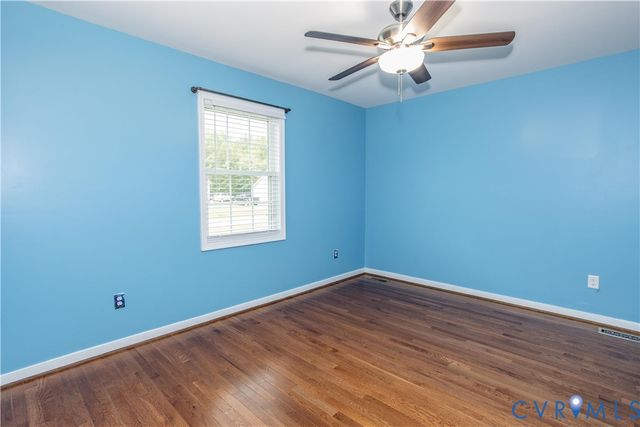 24605 Fern Ct, North Dinwiddie, VA 23803