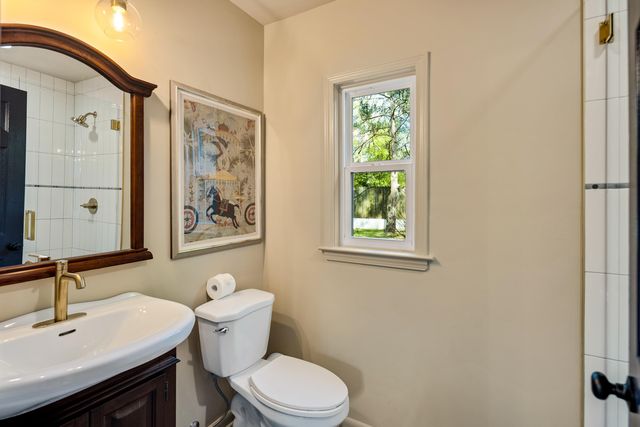 306 W POPLAR AVE, Collierville, TN 38017