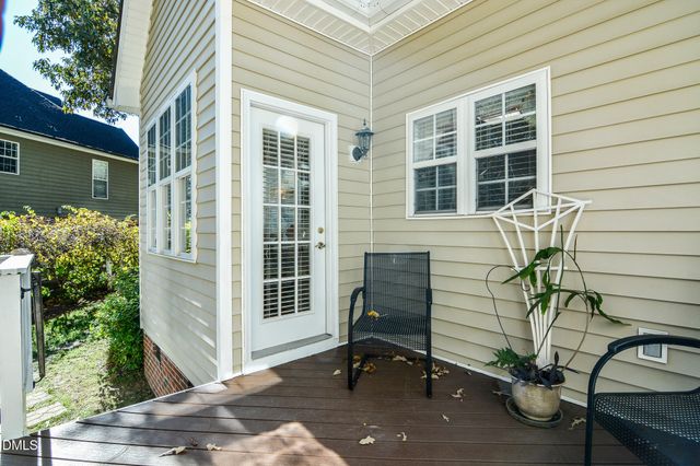 105 Trailing Oak Trail, Clayton, NC 27527