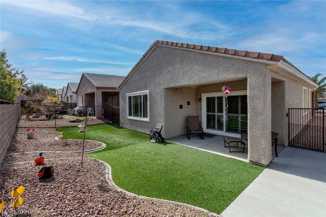 2324 Peaceful Moon Street, Henderson, NV 89044