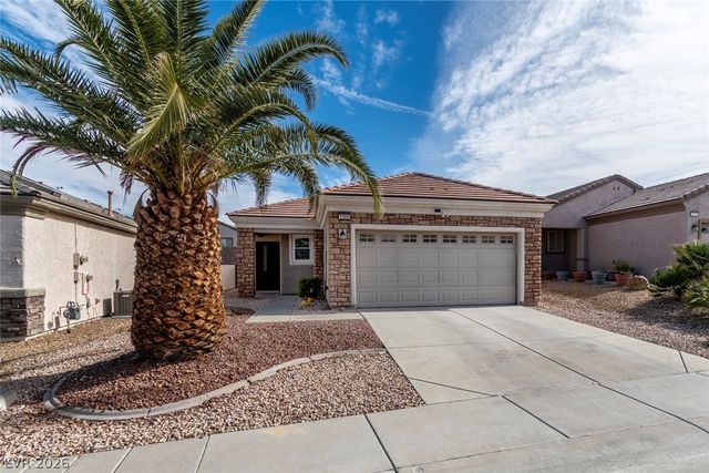 2324 Peaceful Moon Street, Henderson, NV 89044