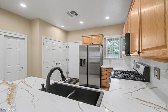 2324 Peaceful Moon Street, Henderson, NV 89044