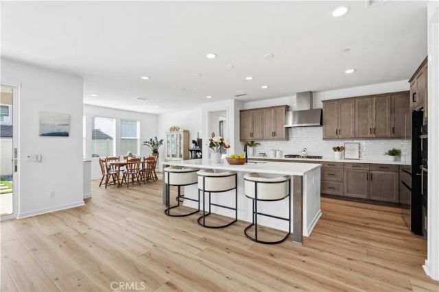 18100 Tableau Way, Saugus, CA 91350