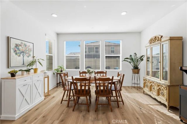 18100 Tableau Way, Saugus, CA 91350