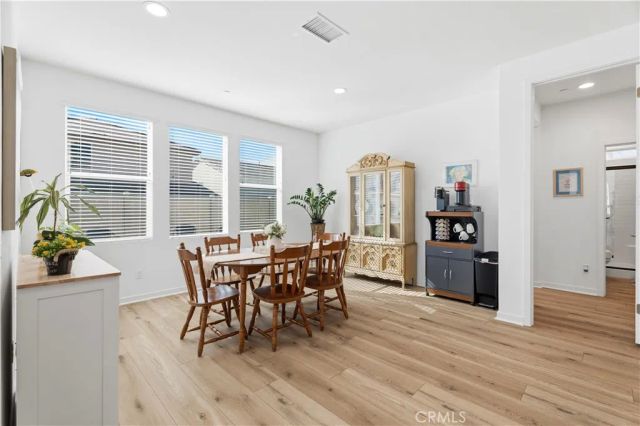 18100 Tableau Way, Saugus, CA 91350