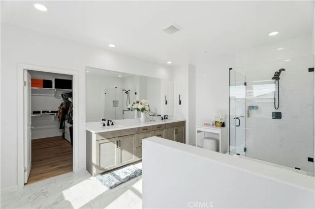 18100 Tableau Way, Saugus, CA 91350