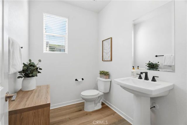 18100 Tableau Way, Saugus, CA 91350