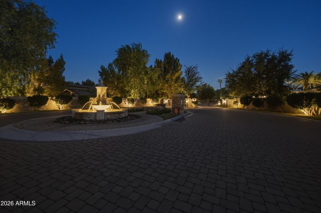6385 E ROYAL PALM Road, Paradise Valley, AZ 85253