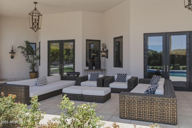 6385 E ROYAL PALM Road, Paradise Valley, AZ 85253