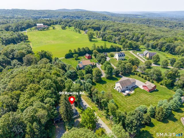 90 Rowley Road, Woodbury, CT 06798