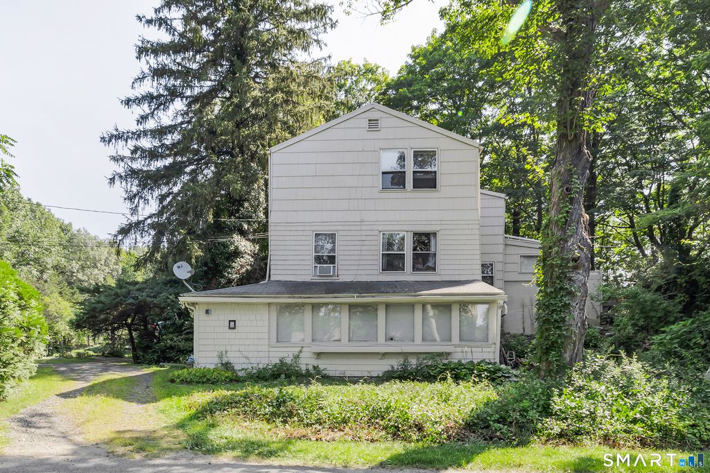 90 Rowley Road, Woodbury, CT 06798