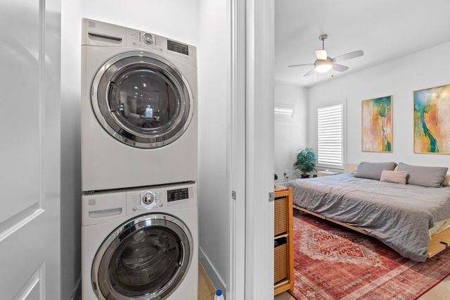4801 Louis Ave 1, Austin, TX 78721