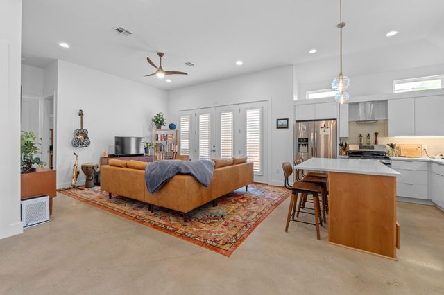 4801 Louis Ave 1, Austin, TX 78721
