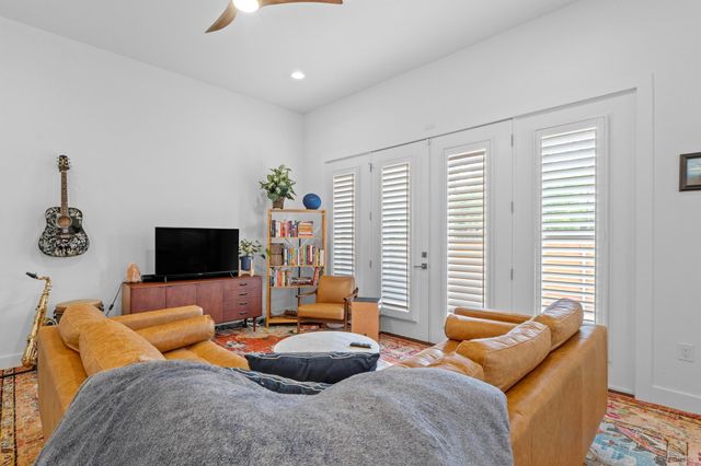 4801 Louis Ave 1, Austin, TX 78721