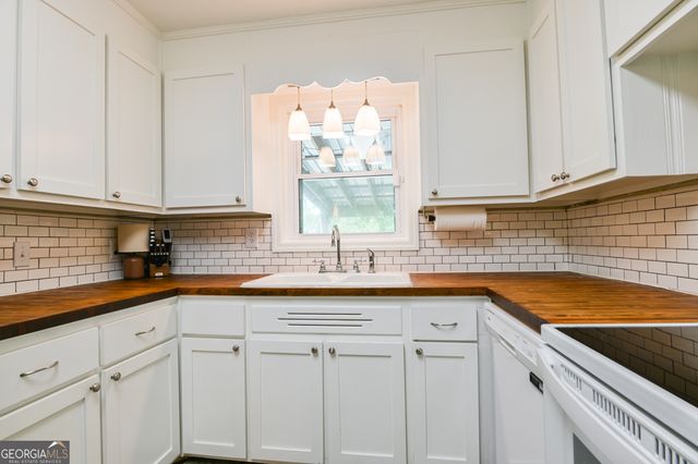 545 Forest Hill Road, Macon, GA 31210