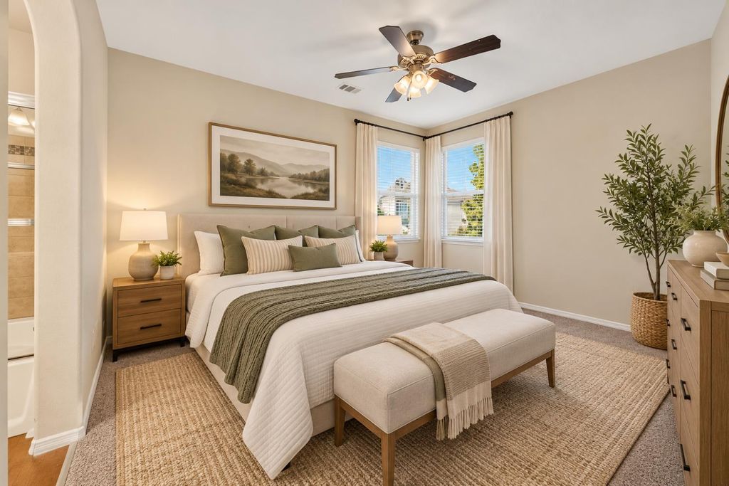 Image 11 of property listing at 4071 Harlan Ranch Boulevard, Clovis, CA 93619
